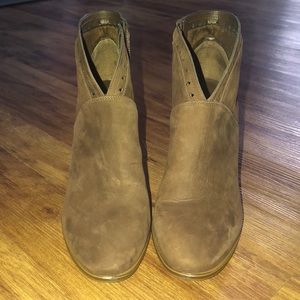 Vince Camuto booties